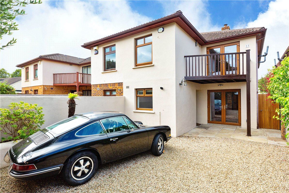 15 Obelisk Walk, St Augustine's Park, Blackrock, Co. Dublin Sherry