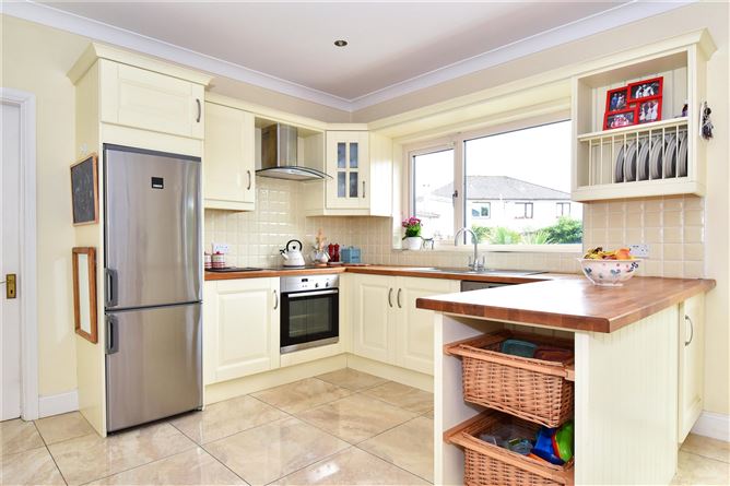 8 Ashleigh Grove, Ballymoneen Road, Knocknacarra, Galway