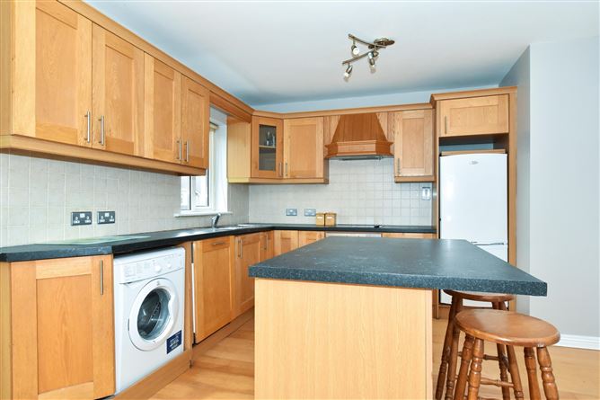 48 Ballybrit Court, Ballybrit, Galway