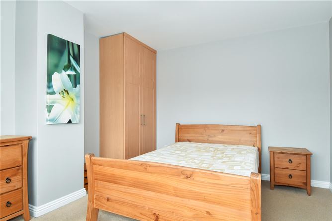 48 Ballybrit Court, Ballybrit, Galway