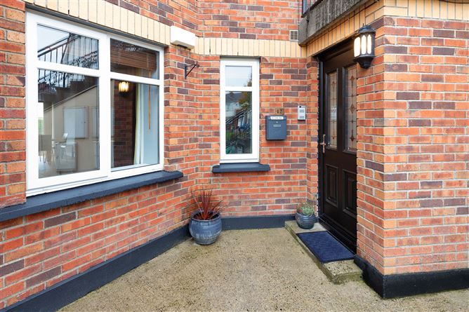 12 Liffey Glen, Liffey Valley Park, Lucan,   County Dublin