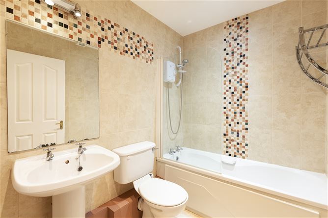 12 Liffey Glen, Liffey Valley Park, Lucan,   County Dublin