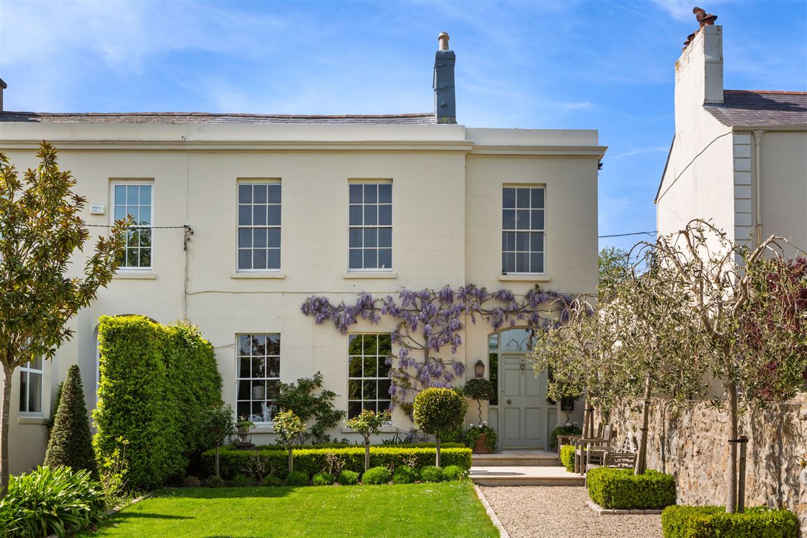 5 Rus-In-Urbe, Glenageary Road Lower, Glenageary, Co. Dublin