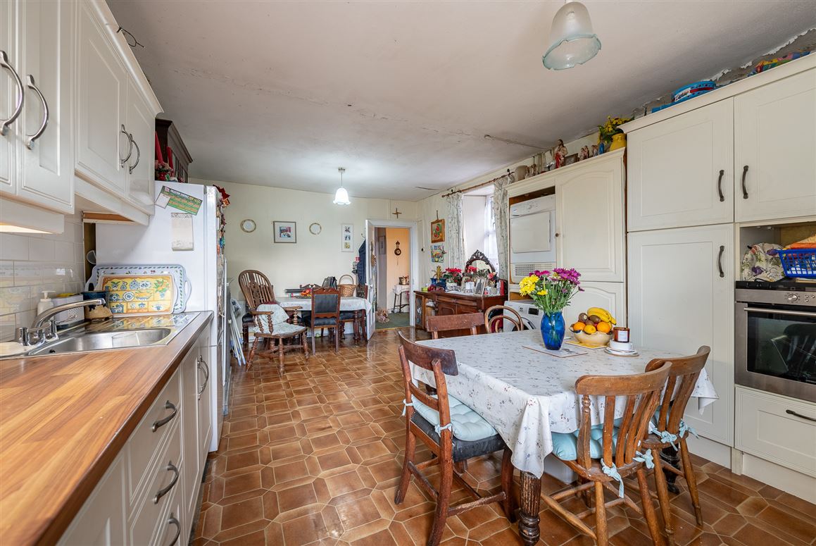 The Square, Kenmare, Co. Kerry, V93 YW44 The Square, Kenmare, Co. Kerry, V93 YW44