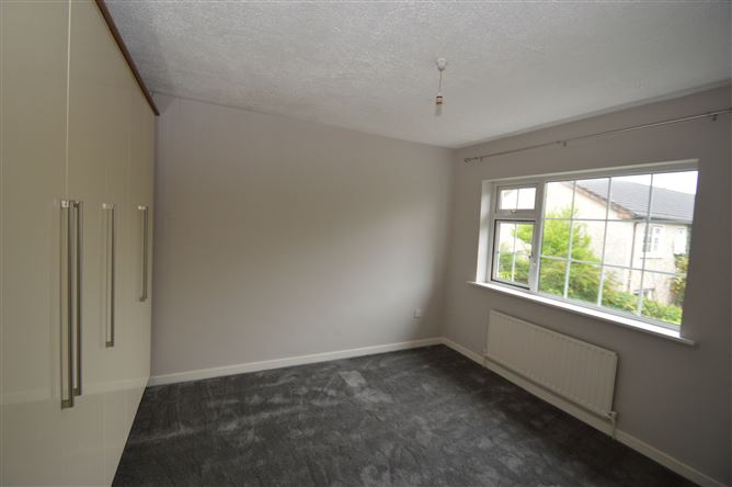 80 Belgard Downs, Rochestown, Cork