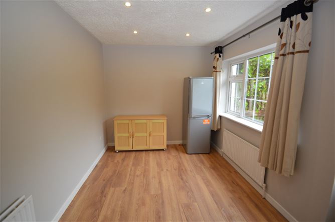 80 Belgard Downs, Rochestown, Cork