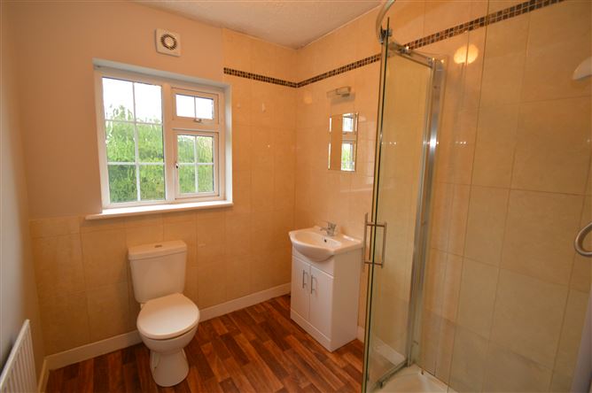 80 Belgard Downs, Rochestown, Cork