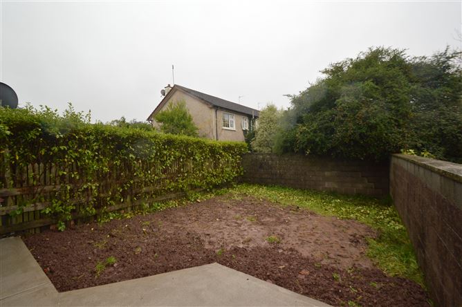 80 Belgard Downs, Rochestown, Cork
