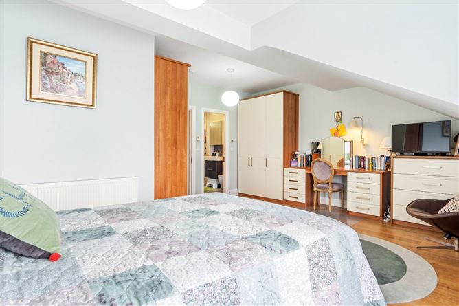 12 Marconi Crescent, Honey Park, Dun Laoghaire, Co. Dublin