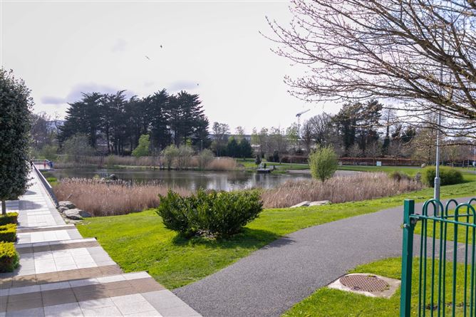 12 Marconi Crescent, Honey Park, Dun Laoghaire, Co. Dublin