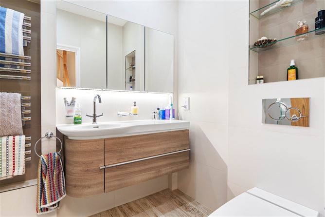 12 Marconi Crescent, Honey Park, Dun Laoghaire, Co. Dublin