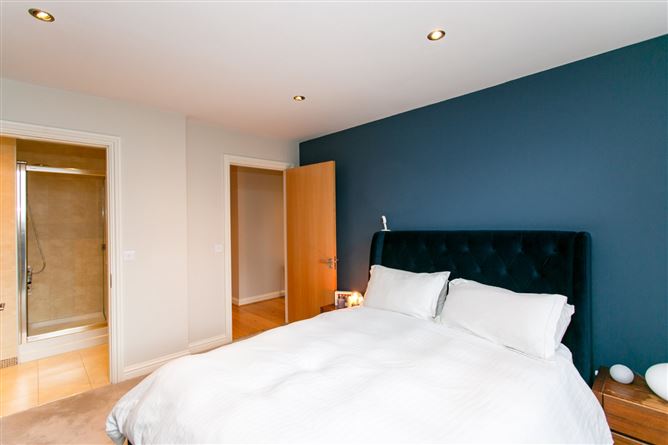 30 Hazelbrook, Kilmacud Road Upper, Dundrum, Dublin 14