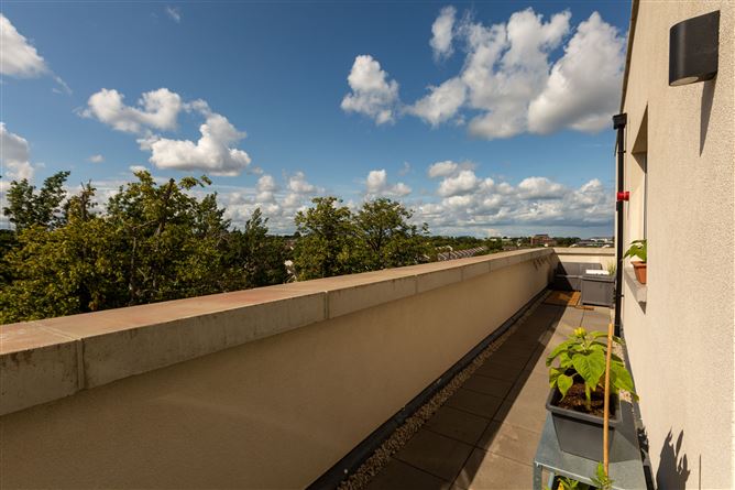 22 Sycamore Hall, Clay Farm, Leopardstown, Dublin 18