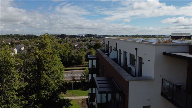 22 Sycamore Hall, Clay Farm, Leopardstown, Dublin 18