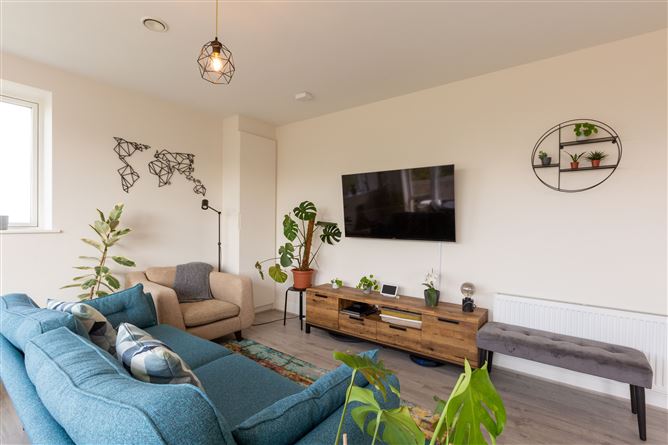 22 Sycamore Hall, Clay Farm, Leopardstown, Dublin 18