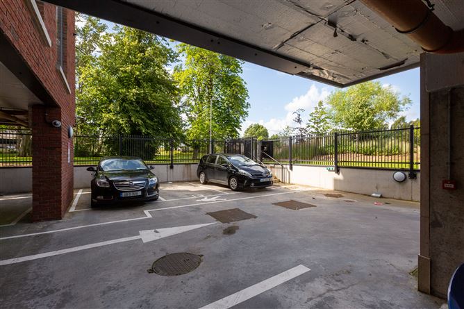 22 Sycamore Hall, Clay Farm, Leopardstown, Dublin 18