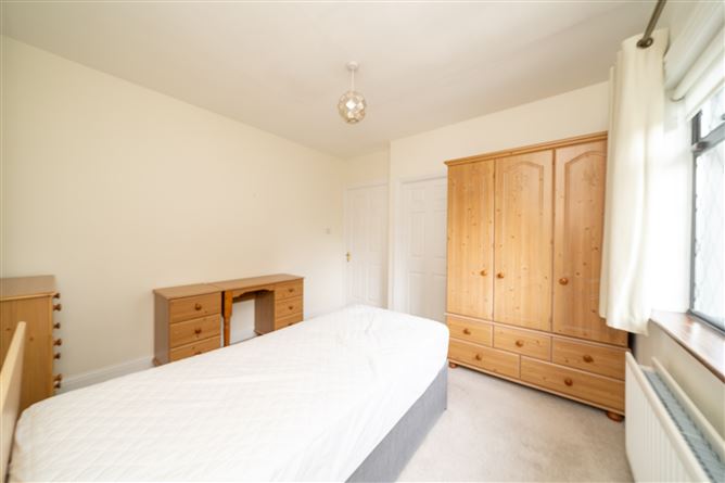 92 Old County Road, Crumlin, Dublin 12