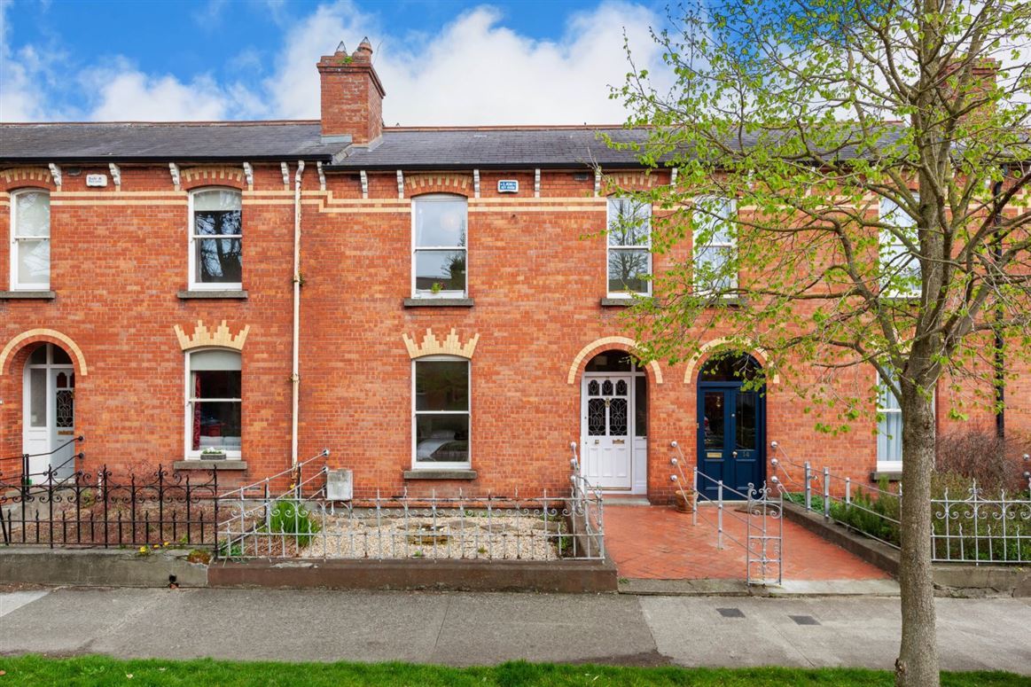 16 Shandon Park, Phibsborough, Dublin 7