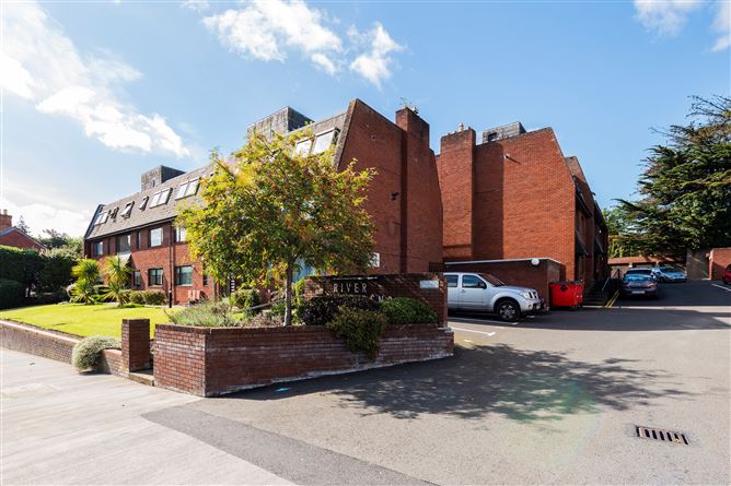 https://photos-a.propertyimages.ie/media/3/9/6/5000693/22d52f7e-557b-42cf-adb0-f73161bdccac_l.jpg