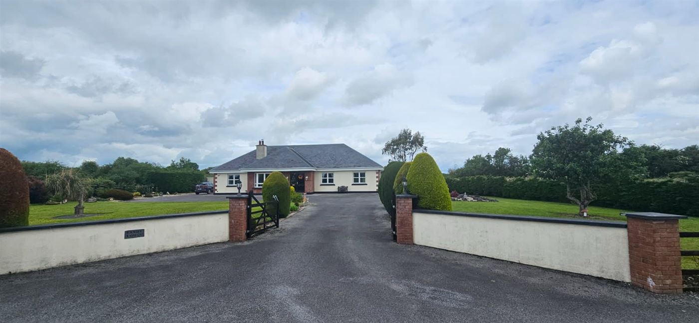 CLOGHANBEG, Lusmagh, Banagher Co Offaly., Lusmagh, Offaly