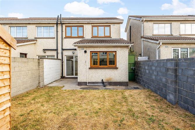 Photo 20 of 21 — 15 Colthurst Crescent, Lucan, Dublin