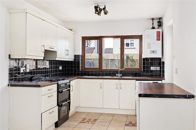 15 Colthurst Crescent, Lucan, Dublin