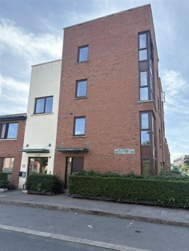 17 Castlegate Drive, Lucan, Dublin