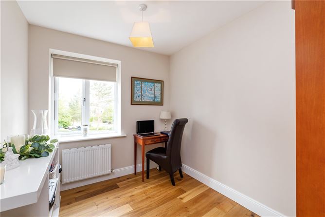 28 O'Casey Hall, Collegewood, Castleknock