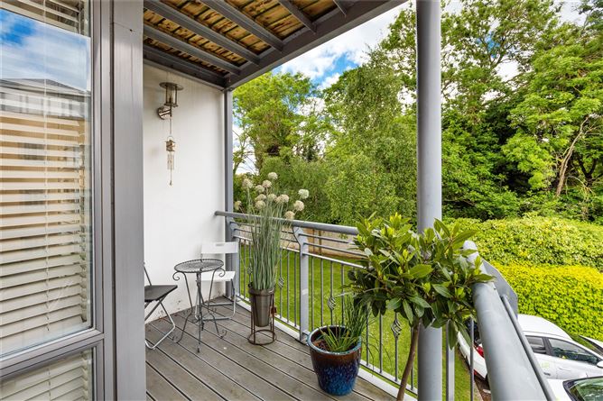 28 O'Casey Hall, Collegewood, Castleknock