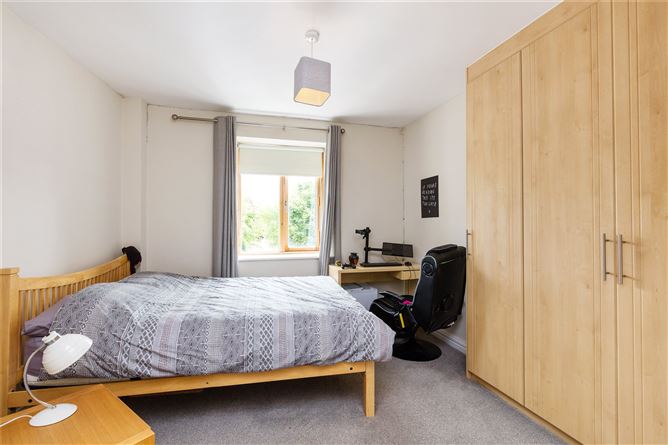28 O'Casey Hall, Collegewood, Castleknock