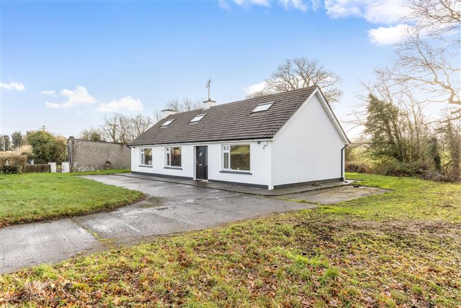 Yellow Walls Lane, Garlow Cross, Navan, Co. Meath