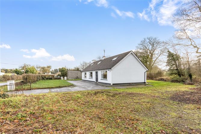 Yellow Walls Lane, Garlow Cross, Navan, Co. Meath