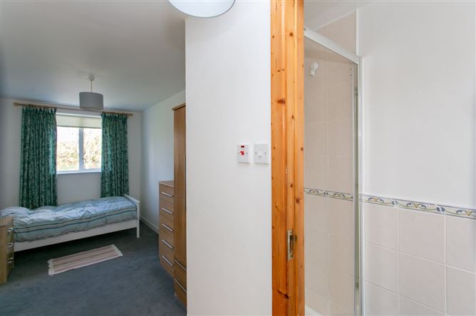 21 Gledswood Park, Clonskeagh, Dublin 14