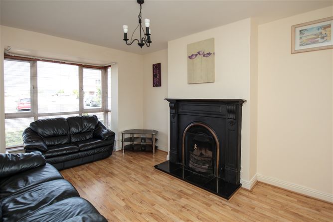 30 The Crescent, Ashfield, Bagenalstown, Carlow