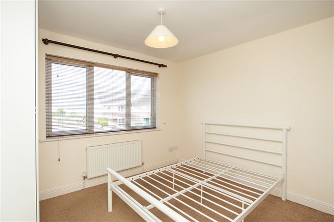 30 The Crescent, Ashfield, Bagenalstown, Carlow