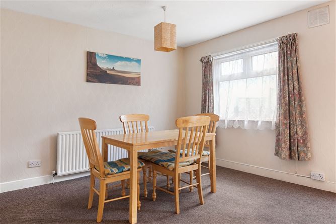 45 Kimmage Grove, Kimmage, Dublin 6W