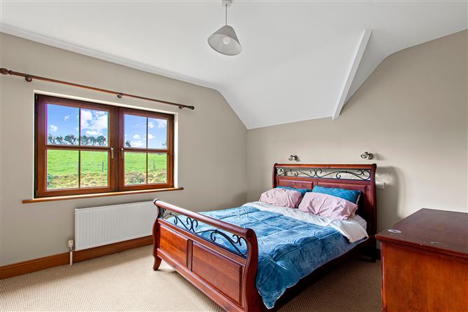 Sandstone Lodge, Derrymeleen, Ballineen, Co. Cork