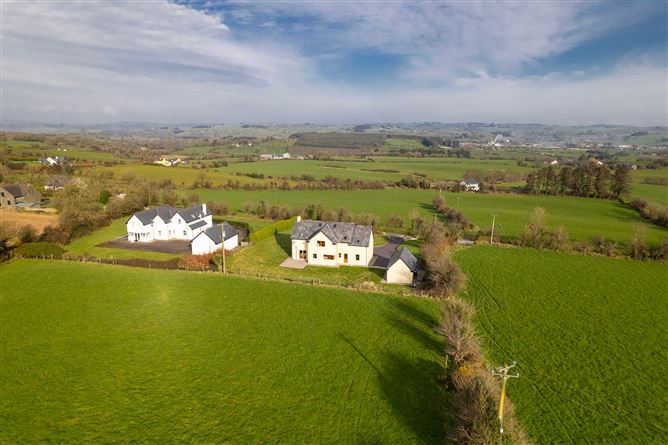 Sandstone Lodge, Derrymeleen, Ballineen, Co. Cork