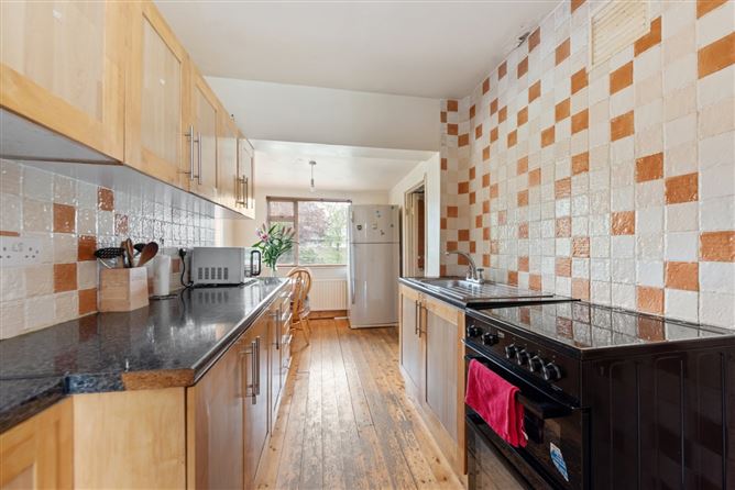 11 Hazelbrook Drive, Terenure, Dublin 6W