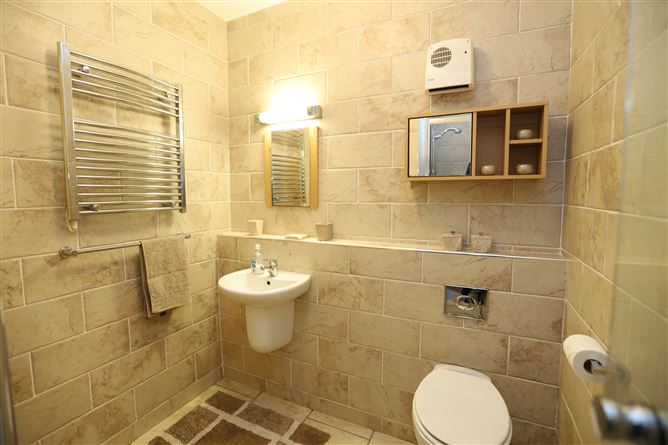 15 The Moorings, Kilmacsimon Quay, Bandon, Cork