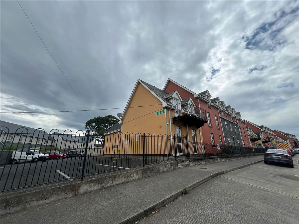 Brownsbarn Gardens, Kingswood, Dublin 22