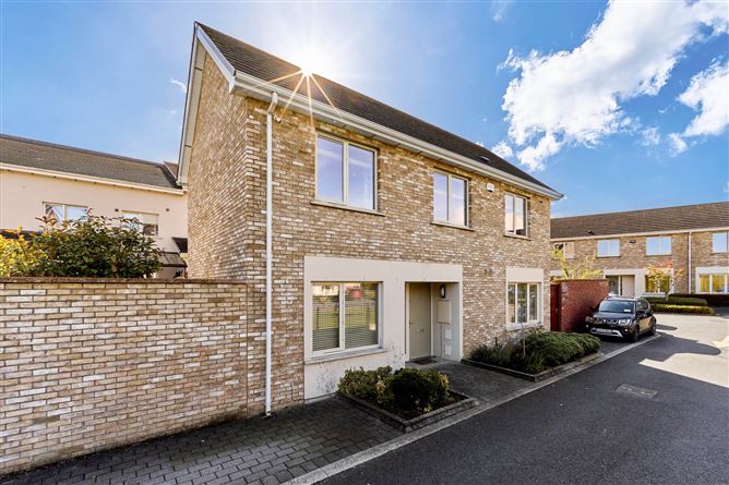 1 Phelan Drive East, Royal Canal Park, Ashtown, Dublin 15, County Dublin