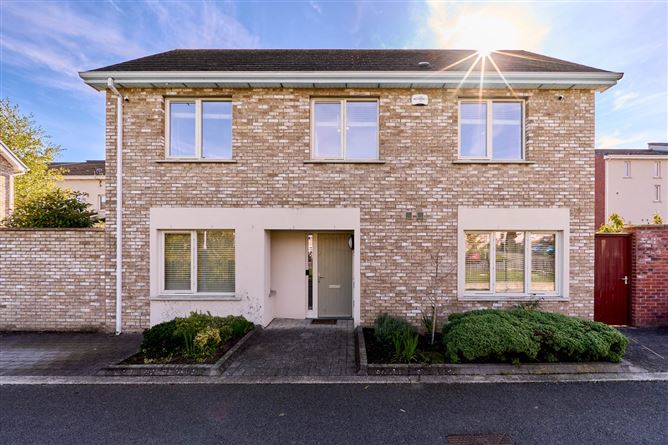 1 Phelan Drive East, Royal Canal Park, Ashtown, Dublin 15, County Dublin