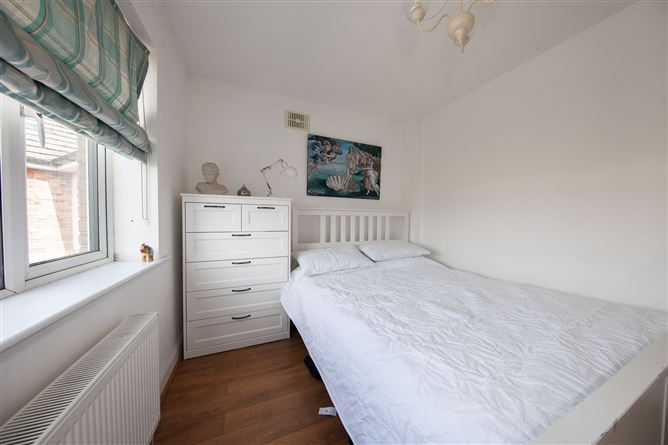 28 Milltown Gate, Blessington, Wicklow