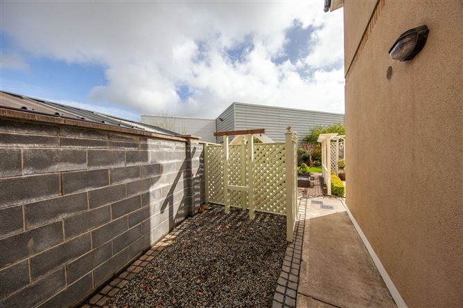 28 Milltown Gate, Blessington, Wicklow