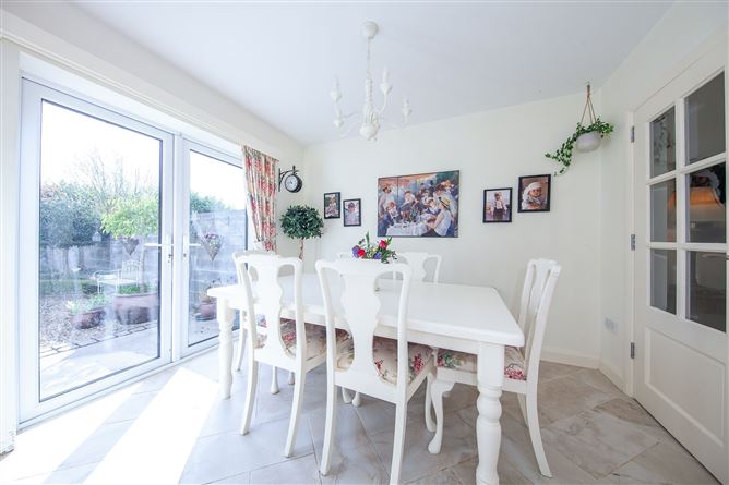 28 Milltown Gate, Blessington, Wicklow