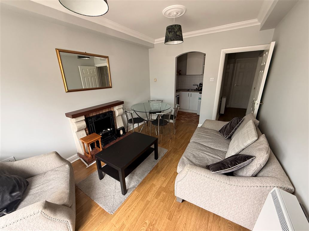 APARTMENT 30 GEORGES QUAY APARTMENTS GEORGE'S QUAY DUBLIN 2, South City Centre, Dublin 2, D02A266