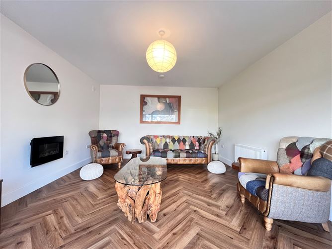 14 Monamore, Westport, Co. Mayo