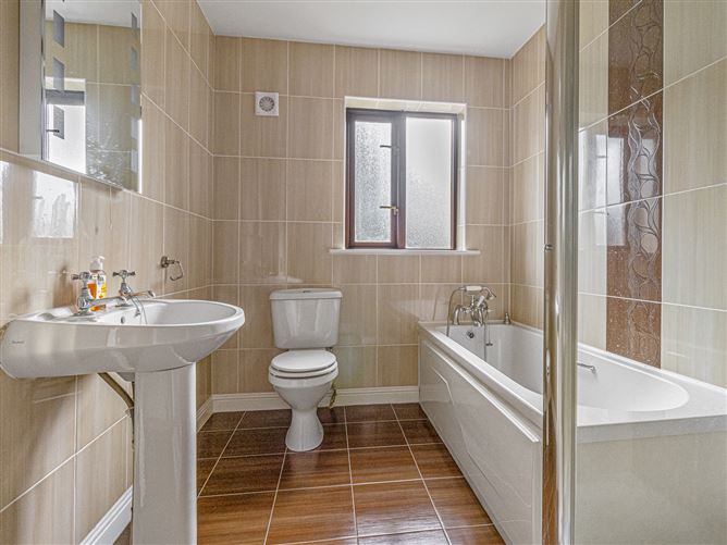 71 Kilbelin Abbey, Newbridge, Kildare