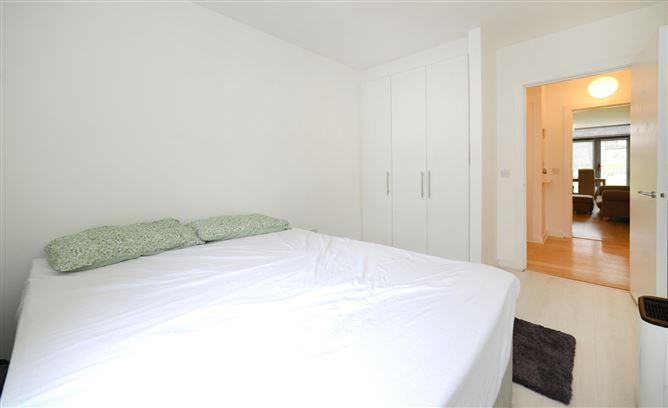 Apartment 50 Eaglewood , Rochestown Avenue, Dun Laoghaire, Dublin